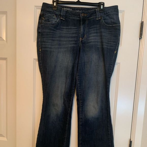Lane Bryant Jeans size 14 tall - Picture 1 of 6